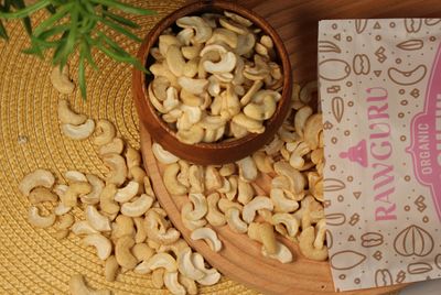 The Nutritional Powerhouse: Exploring Raw Organic Cashew Halves