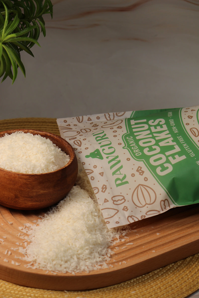 Raw Organic Coconut Flakes open box