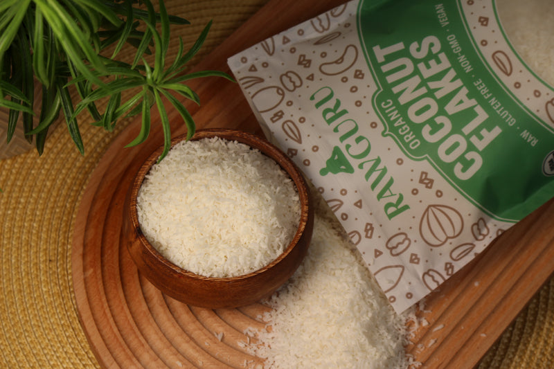 Raw Organic Coconut Flakes open box